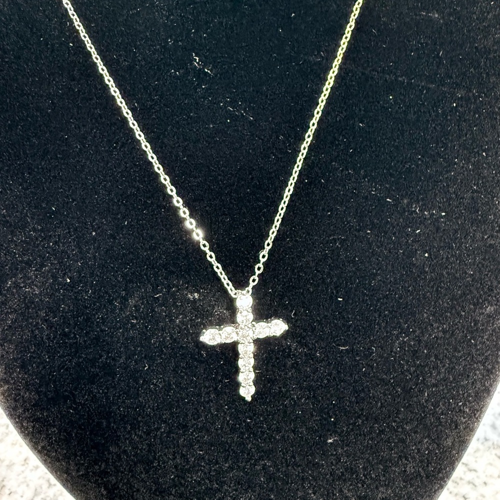 Moissanite Cross Pendant Necklace In 925 Sterling Silver